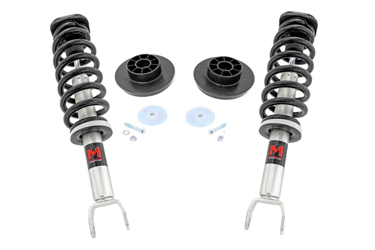 Ram 1500 Classic Suspension Lift Kit - Rough Country - M1 Struts - '19-'23